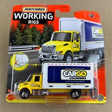 Camión de carga Matchbox 2022 plataformas de trabajo International MV amarillo 6/16 diecast segunda mano  Embacar hacia Argentina