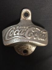 Vintage Starr x Coca-Cola Wall Mount Bottle Opener, occasion d'occasion  Expédié en France