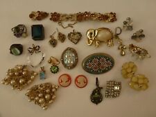 Lot vintage jewelry for sale  Calabash