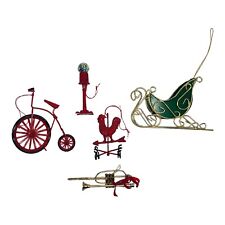 Usado, Lote de 5 enfeites vintage vermelhos de metal e latão chiclete trenó galo bicicleta trombone comprar usado  Enviando para Brazil