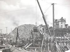 Antigo c. 1890 bloco de madeira configuração guindaste de trabalho construção tripulação trabalhadores comprar usado  Enviando para Brazil