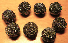 boutons anciens d'occasion  Expédié en Belgium