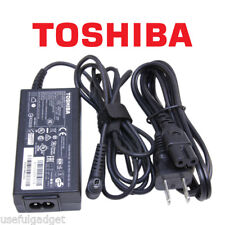 Original TOSHIBA Satellite M35X-S109 M35X-S111 M35X-S114 AC Charger Adapter comprar usado  Enviando para Brazil