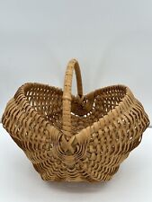 Usado, Antiga grande nádegas divididas cesta de coleta de ovos primitiva feita à mão tecido com alça comprar usado  Enviando para Brazil