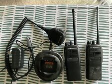 Par de rádios UHF e VHF MOTOROLA HT750. Com alguns acessórios comprar usado  Enviando para Brazil