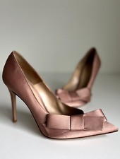 Gianvito Rossi 38.5 Glossy Satin Point-Toe Silhouette Neutral Pumps with Bow for sale  Shipping to South Africa