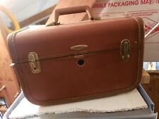 vintage taperlite suitcase for sale  Clear Lake