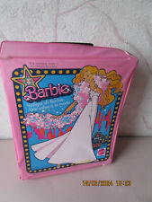 Barbie puppenkoffer inhalt gebraucht kaufen  Langenzenn