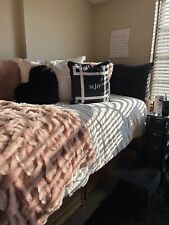 white twin bedroom set for sale  Phenix City