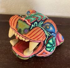 De Colección México Huichol (Wixarika) 6"" Cabeza de Jaguar de Madera Cubierta de Hilo segunda mano  Embacar hacia Mexico