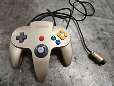 Controle original autêntico Nintendo 64 N64 Gold Toys “R” Us — bastão apertado limpo, usado comprar usado  Enviando para Brazil