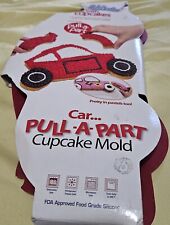 Molde de cupcake de silicona roja para automóvil Create N Celebrate Pull A Part Auto Pastel Hornear , usado segunda mano  Embacar hacia Argentina