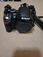 [Prawie idealny] Aparat cyfrowy Nikon D3200 z obiektywem 18-55mm DX VR czarny z ładowarką na sprzedaż  Wysyłka do Poland