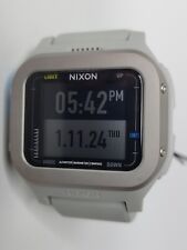 Reloj digital Nixon Regulus Expedition 38 mm gris segunda mano  Embacar hacia Mexico