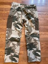 Cabelas outfitter camo for sale  Winchester