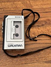 Usado, Vintage Sony WM-1 Walkman Reprodutor de Cassete REPRODUZ! LEIA comprar usado  Enviando para Brazil