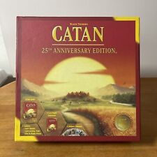 Catan 25th Anniversary Edition por Klaus Teuber jogo de tabuleiro Settlers of Catan muito bom estado usado comprar usado  Enviando para Brazil