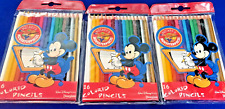 Lápices de colores Disney Mickey Mouse 3 juegos completos de 16 lápices cada uno segunda mano  Embacar hacia Argentina