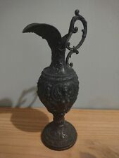 Carved tin pitcher d'occasion  Expédié en Belgium
