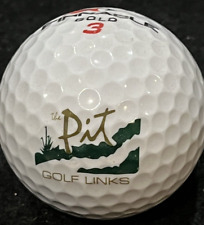 Usado, Bola de golfe The Pit Golf Links logotipo Dan Maples Aberdeen, NC campo fechado comprar usado  Enviando para Brazil