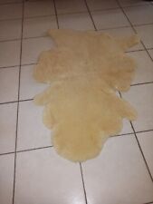 Tapis peau mouton d'occasion  Rognac