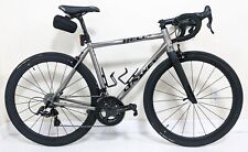 Bicicleta de estrada Lynskey Helix Sport média (54 cm tubo superior) titânio Campagnolo 12 Spd comprar usado  Enviando para Brazil