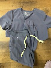 figs scrubs women set medium petite, used for sale  Shipping to South Africa