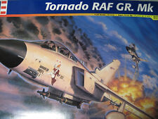 Revell 1/32 Tornado RAF GR. Kit de modelo de aeronave Mk 1 (sem instruções) comprar usado  Enviando para Brazil