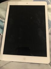 Tablet Apple 9.7" iPad Air 16GB Wi-Fi Bluetooth A1474 branco ou prata ou preto O comprar usado  Enviando para Brazil