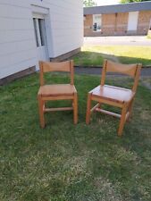 Pairs wooden chairs d'occasion  Expédié en Belgium