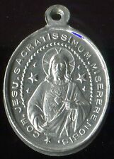 Religious medal heart d'occasion  Expédié en Belgium