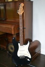 Vintage Fender Squire Strat 2000 black Stratocaster electric guitar, used for sale  Shipping to South Africa