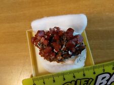 Vanadinite orange crystals usato  Roma