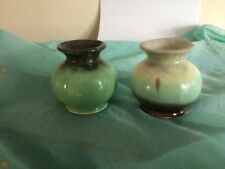 2 jarrones de cerámica decorativos alemanes pequeños verde y marrón segunda mano  Embacar hacia Argentina