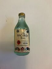 Usado, Mini ímã de geladeira Ron Bacardi garrafa superior comprar usado  Enviando para Brazil