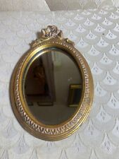 Usado, Espejo ovalado pequeño tono dorado enmarcado dorado #2 - 6,5"" W x 9,75"" L x 1,25"" D segunda mano  Embacar hacia Argentina