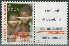 Vaticano 2004 bambini usato  Pietrasanta