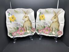 Juego de 2 platos de ensalada de cena Maxcera Bunny 8 1/2"" de cerámica cuadrada de Pascua floral conjunto de 2 segunda mano  Embacar hacia Argentina