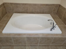 Oasis soaking tub for sale  Lansing