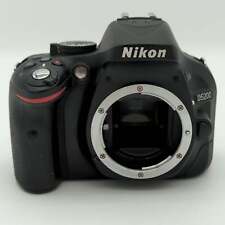 Cámara digital réflex digital Nikon D5200 24,1 MP DSLR 29.127 obturadores solo cuerpo segunda mano  Embacar hacia Argentina