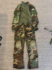 Usado, Pantalones tácticos estilo bosque M81 G3 y rodilleras superiores llorando paintball airsoft segunda mano  Embacar hacia Argentina