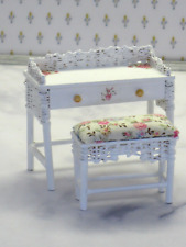 Conjunto de 2 peças de mesa infantil de vime branco com assento estofado casa de bonecas artesanal miniatura comprar usado  Enviando para Brazil