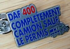 Pin lapel pins d'occasion  Les Lilas