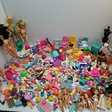 Muñeca Barbie y otras marcas lote de accesorios mixtos mascotas piezas domésticas 325 piezas segunda mano  Embacar hacia Argentina