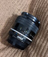 Nikon Nikkor 28mm F2.0 AI Manual Focus Full Frame Lens W/Caps d'occasion  Expédié en Belgium