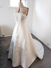 berketex wedding dress for sale  LOUGHBOROUGH