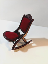 Cadeira de balanço dobrável estilo vitoriano veludo vermelho Sonia Messer casa de bonecas 1:12, usado comprar usado  Enviando para Brazil