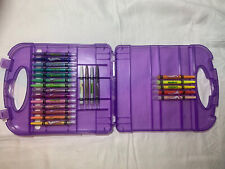 23 lápices giratorios Crayola en estuche de transporte de plástico segunda mano  Embacar hacia Argentina