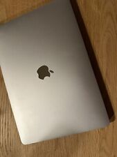 macbook pro apple portatile usato  Bazzano