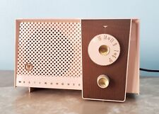 Radio retro de mesa de tubo de plástico rosa rara vintage Westinghouse H576T4  segunda mano  Embacar hacia Argentina